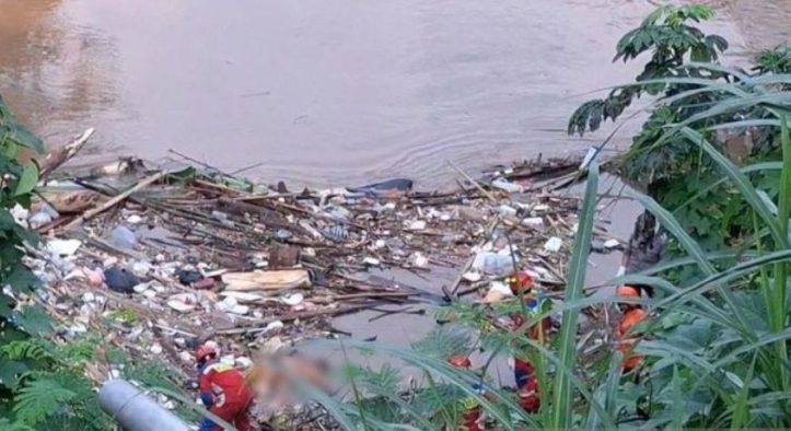 Diduga Pegawai Kemendagri, Jasad Tanpa Kepala di Kali Ciliwung