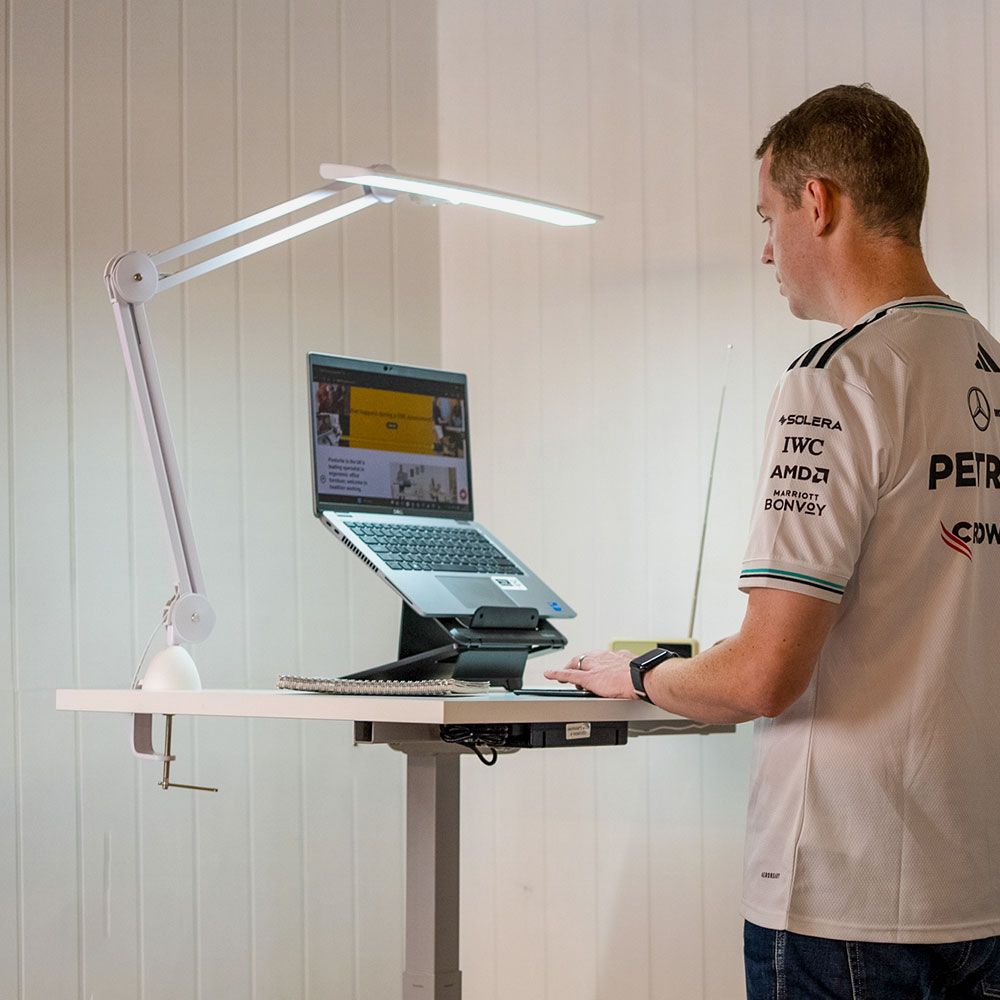 Standing Desk Lifestyle untuk Blogger Modern